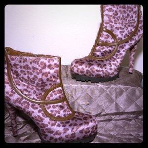 Walk on the Wild Side!